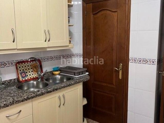 Casa en venta en Carlota La. CASA CON TERRAZA Y COCHERA EN LA CARLOTA. Casas Carlota.