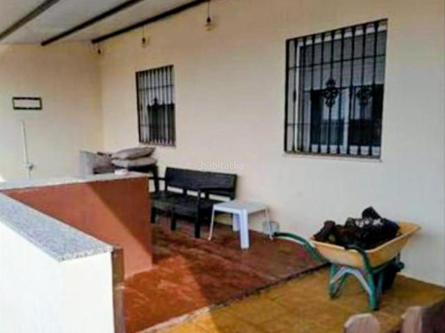 Casa en venta en Carlota La. Casa de una sola planta con parcela de 1.200 m2 en El Arrecife La Carlota. Casas Carlota.