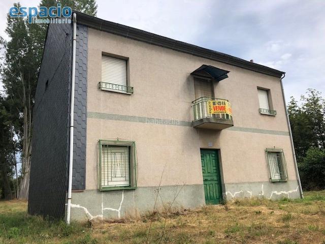 Casa en venta en Carracedelo. Casa en venta en Villadepalos El Bierzo. Casas.