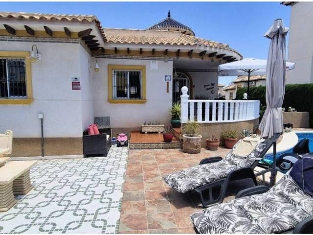 Casa en Venta en Carracedelo