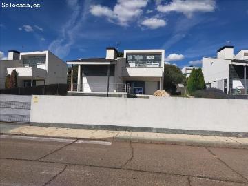 Casa en Venta en Carrascal de Barregas, Salamanca