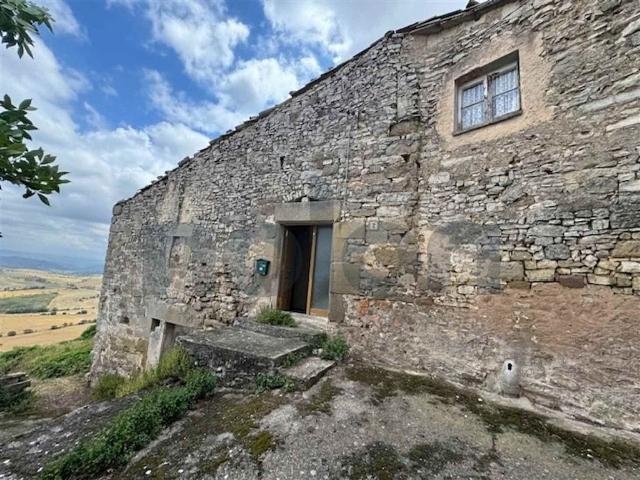 Casa adosada en venta en carretera De Vicfred, Sant Guim de la Plana, de 495 m² 3 habitaciones por 59.000