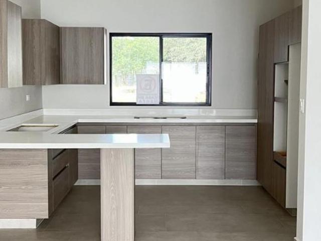 Casa en Venta en Carretera Nacional en Altares Residencial
