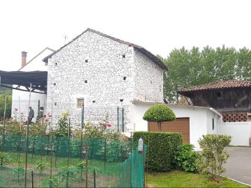 Casa en venta en Carreño. Carreño Asturias próxima Gijón y Candas, Casa, cuadra, tenada, local, nave y finca. Casas.