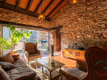Casa en venta en Carreño. CASERiO TRADICIONAL ASTURIANO COMPLETAMENTE REHABILITADO EN CARREÑO. Casas.