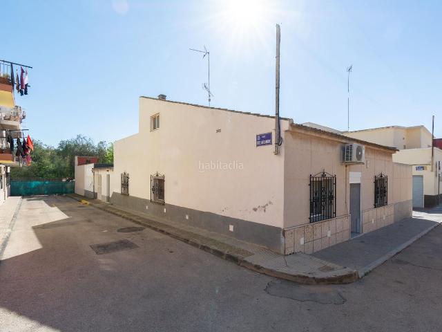 Casa en venta en Cartagena, Alumbres Escombreras. Planta baja en venta en Alumbres Amplia vivienda con gran potencial. Casas.