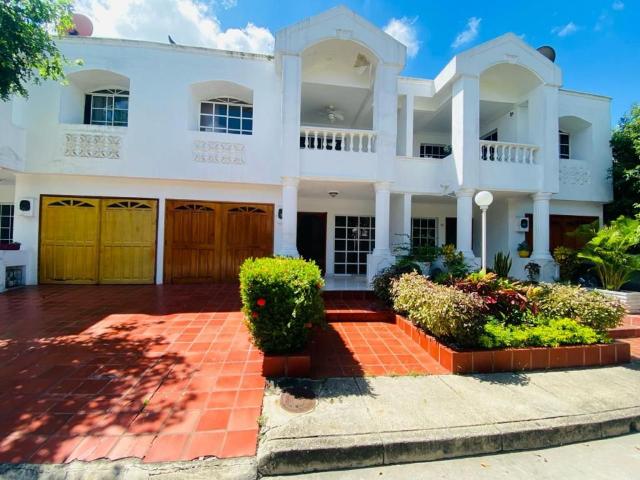 Casa En Venta En Cartagena En Alameda La Victoria V186057