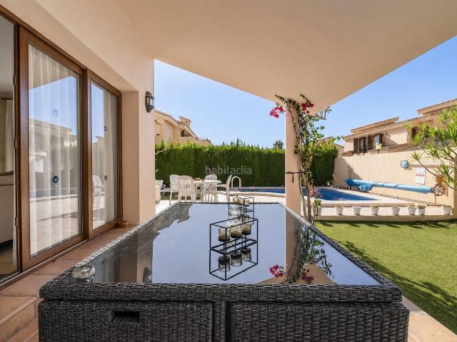 Casa en venta en Cartagena, La Manga Club. Casas.