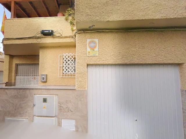Casa en venta en Cartagena, Los Dolores. Cartagena, Murcia. EN RENTABILIDAD se vende alquilado, no se puede visitar ni hipotecar. Casas.