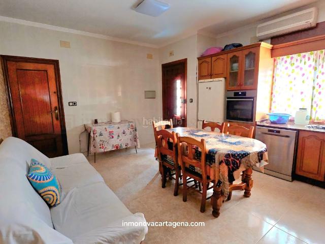 Casa en venta en Cartagena, Los Dolores. Planta baja en venta en Los Dolores, Cartagena, con garaje para 3 coches y gran terraza. Casas.