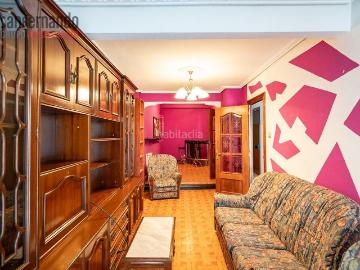 Casa en venta en Cartes. Amplia, luminosa y lista para entrar a vivir en Santiago de Cartes. Casas.