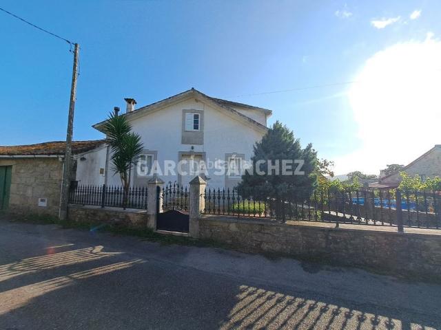 Casa en venta en Catoira. Casas.