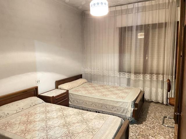 Casa en venta en Caudete. Casa en venta en San Jaime, 4 dormitorios. Casas.