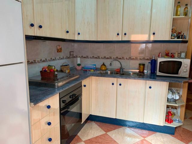 Casa en venta en Cazorla. Estupenda casa totalmente reformada, para entrar a vivir en un entorno magnífico. Casas.