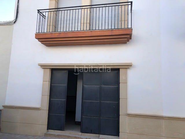 Casa en venta en Cazalilla. Chalet adosado en venta en Avenida De Andalucia, 23628, Cazalilla. Casas.