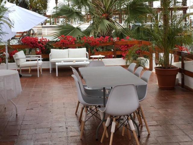 Casa en venta en Cañete a $439,000