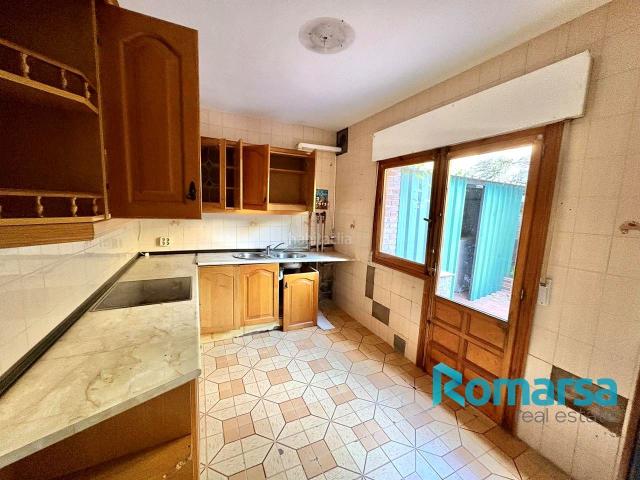 Casa adosada en venta en Cebreros. CHALET ADOSADO EN CEBREROS DE AVILA. Casas adosadas.
