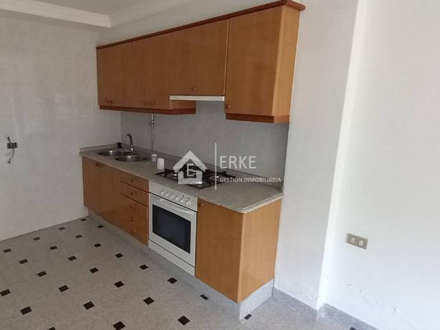 Casa en venta en Cee