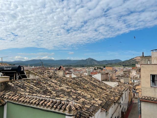 Casa en venta en Cehegín. En venta casa grande en el casco histórico de Cehegin Murcia. precio negociable. Casas.