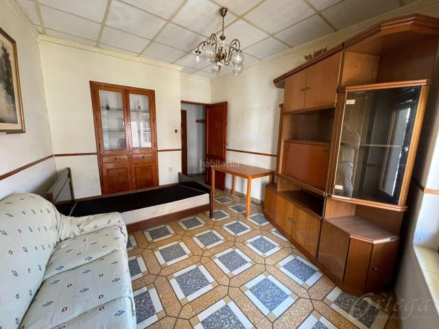 Casa en venta en Cehegín. Oportunidad única: vivienda + apartamento + local con ingresos. Casas.