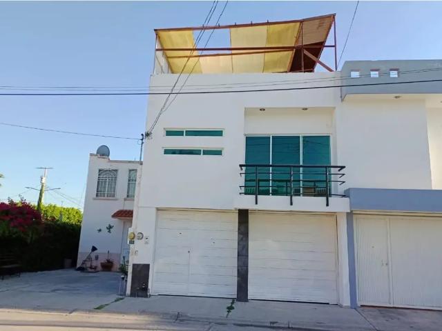 CASA EN VENTA EN CELAYA, GTO