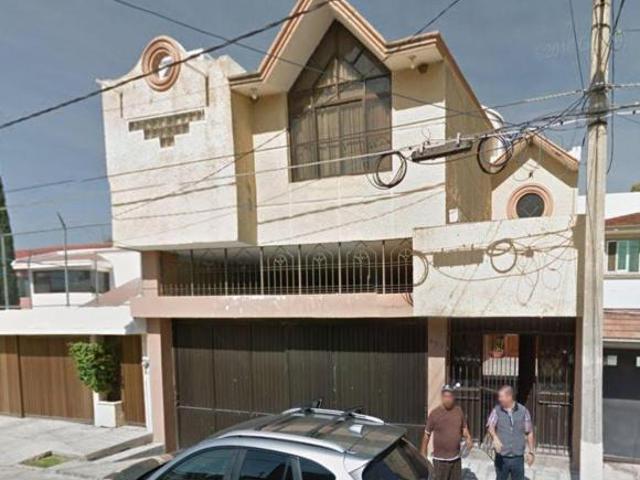 CASA EN VENTA EN CELAYA GUANAJUATO EXCELENTE OPORTUNIDAD APROVECHA AHORA PRECIO DE REMATE!
