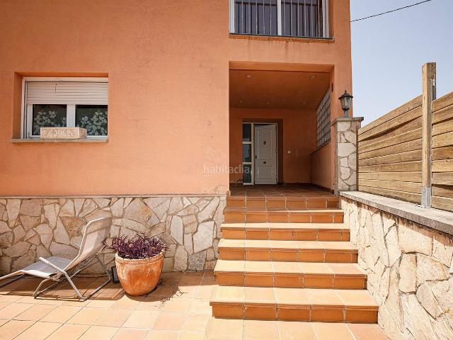 Casa en venta en Celrà. CASA HISTÓRICA EN CELRÀ CON EFICIENCIA ENERGÉTICA. Casas.