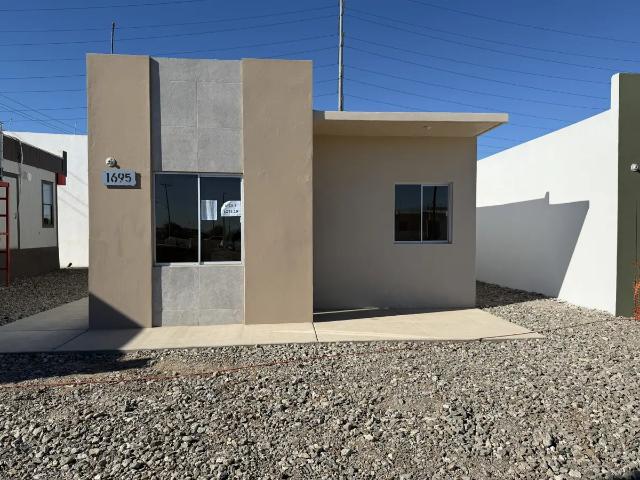 CASA EN VENTA EN CENTAURUS RESIDENCIAL