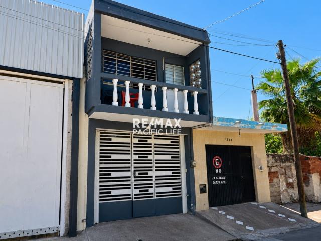 CASA EN VENTA EN CENTRO