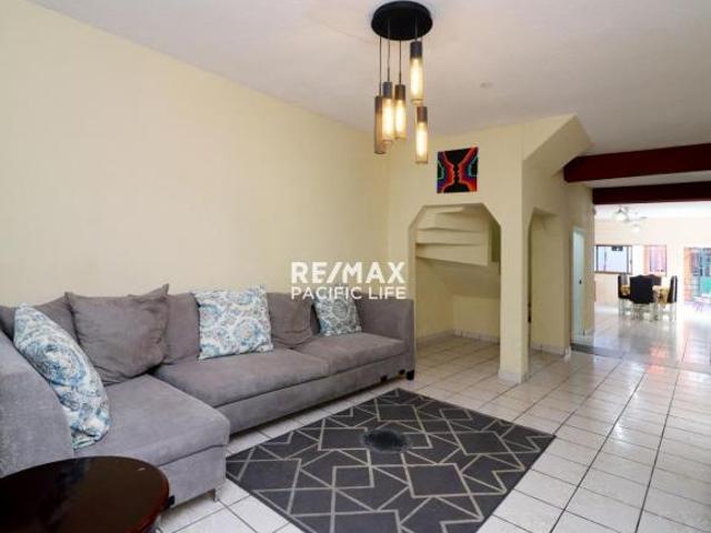 CASA EN VENTA EN CENTRO 4