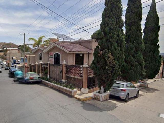 Casa en venta en Centro 98600, Guadalupe, Zacatecas
