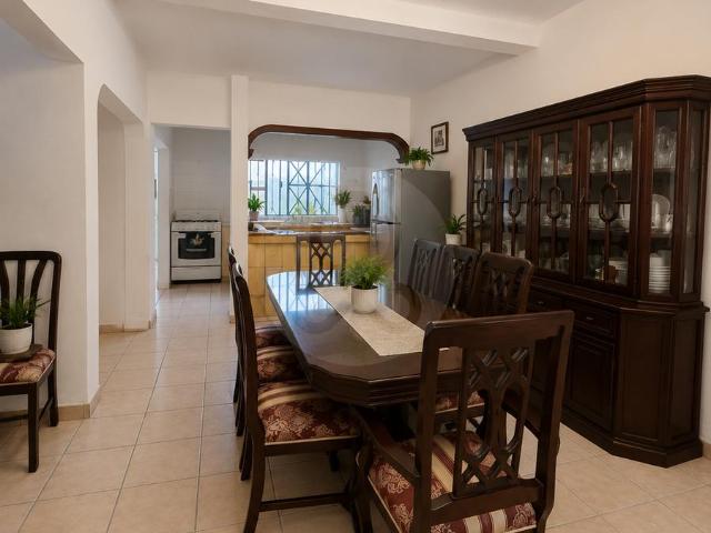 Casa en venta en Centro 2 Rec?maras