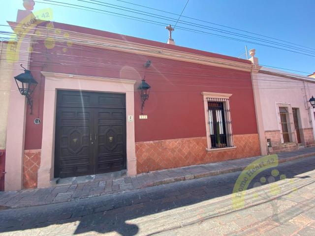 CASA EN VENTA EN CENTRO HISTORICO DE QUERETARO PARA INVERSI?N