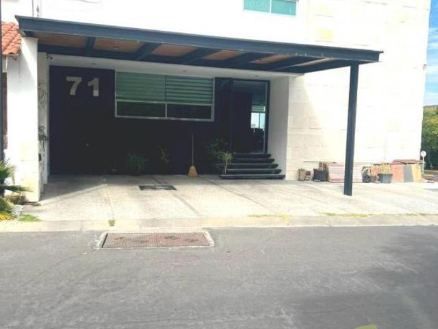 Casa en venta en, Centro Sur Claustros del Sur, Querétaro