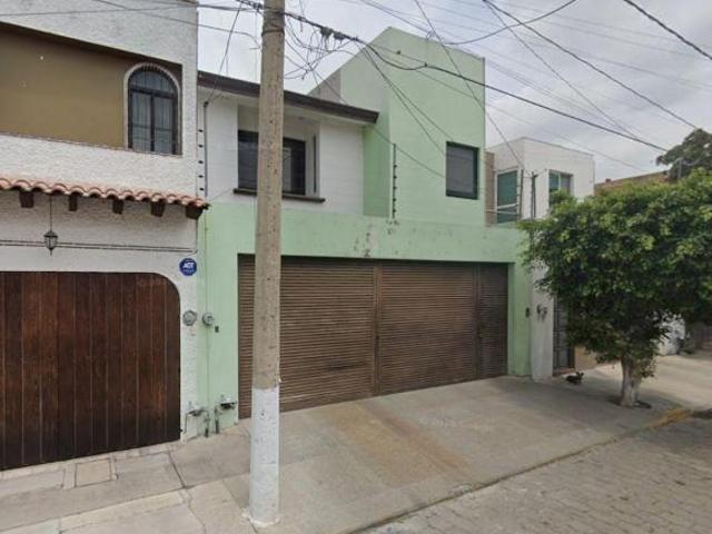 Casa en venta, en Cesión de Hipoteca en León Moderno, León De Los Aldama, México, Lun
