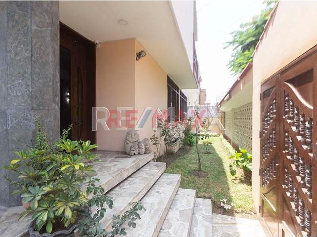 Casa en venta en Cercado De Lima a S/1,207,360