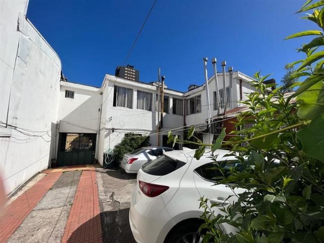 Casa en Venta en Cercano Parque Ecuador