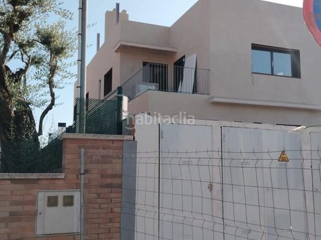 Casa en venta en Cerdanyola del Vallès, Martinica Ateneu. Casas Cerdanyola del.