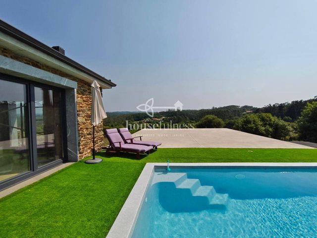 Casa en venta en Cerdido, A Coruña Rías Altas