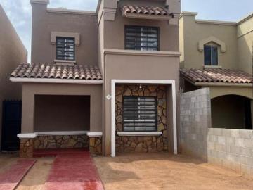 Casa en Venta en Cerrada con Acceso Controlado | California Residencial