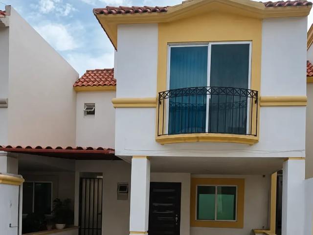Casa en venta en Cerrada Altamira, Irapuato, Guanajuato