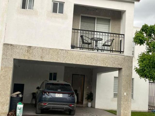 CASA EN VENTA EN CERRADA SAN LORENZO CON EXCELENTE UBICACIÓN