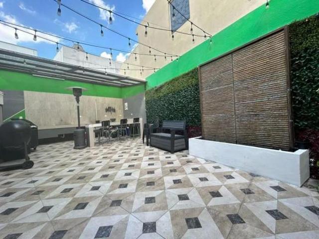Casa en venta en Cerradas de Cumbres, Terreno Excedente