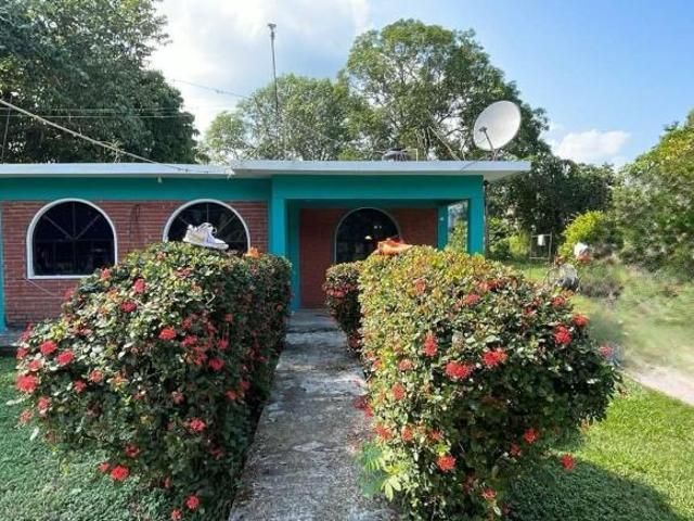 Casa en venta en Cerro azul,veracruz. Localidad Juan Felipe