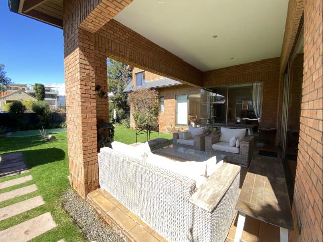 Casa en Venta en Cerro Aguas Blancas con Manquehue Oriente
