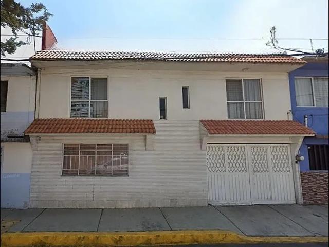 CASA EN VENTA EN CERRO DE LA ESTRELLA IZTAPALAPA