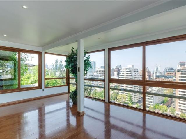 Casa en Venta en Cerro San Luis/ Club de golf Los Leones