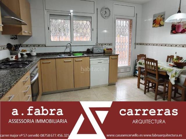 Casa en venta en Cervelló. Casas.