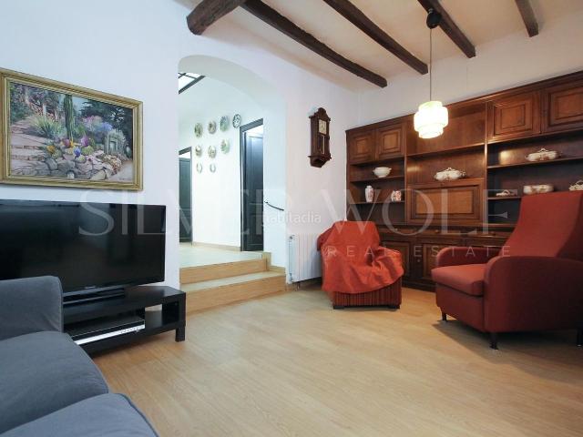 Casa en venta en Cervelló. VIVIENDA Y LOCAL EN CERVELLÓ. Casas.