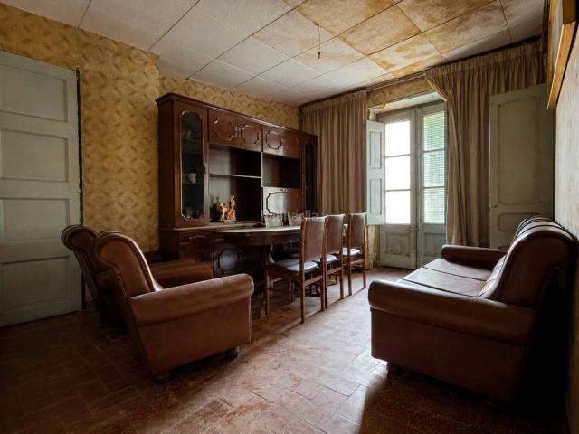 Casa en venta en Cervera. Casa en venta en Cervera. Casas.